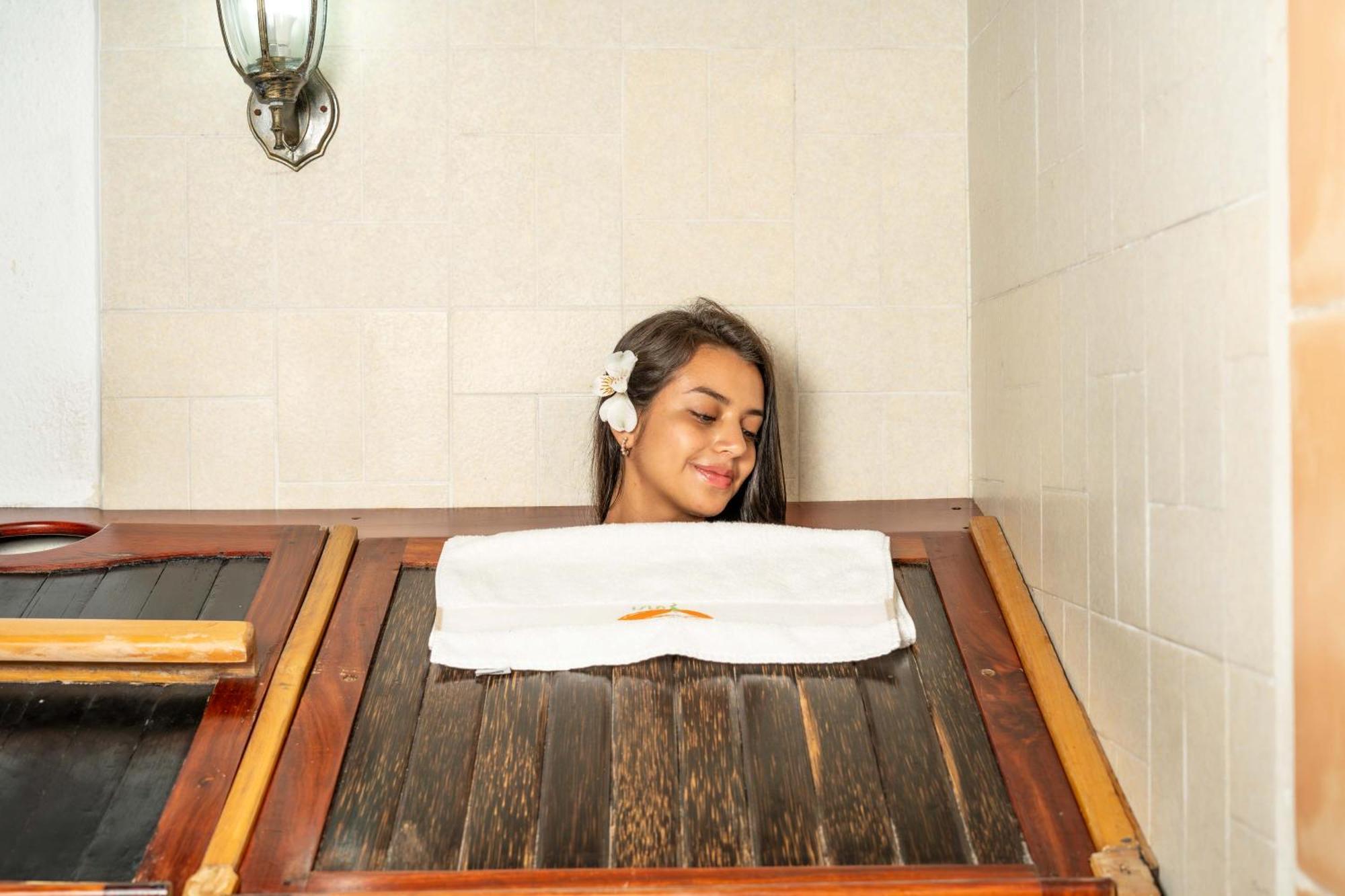 Hotel Y Spa Isla De Banos Ngoại thất bức ảnh